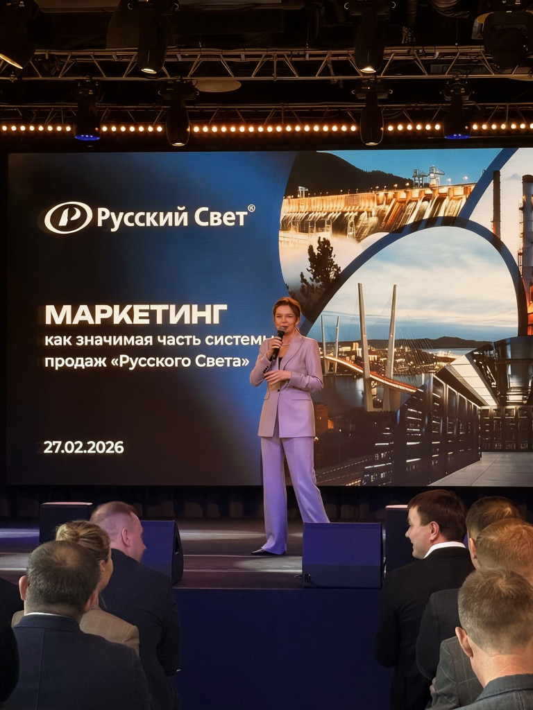 Алина Болдырева.jpg Алина Болдырева.jpg