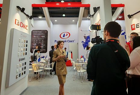 Открытие выставки «Город Света» на MosBuild 2026.