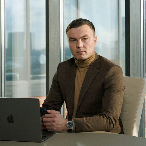 Дмитрий Храбров: «Русский Свет» впервые представит собственную отраслевую выставку «Город Света» на MosBuild 2026